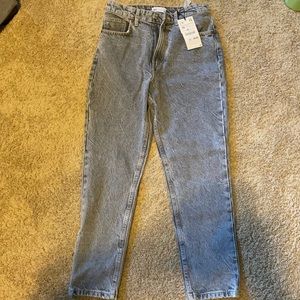 Zara Classic Mom Fit Jeans